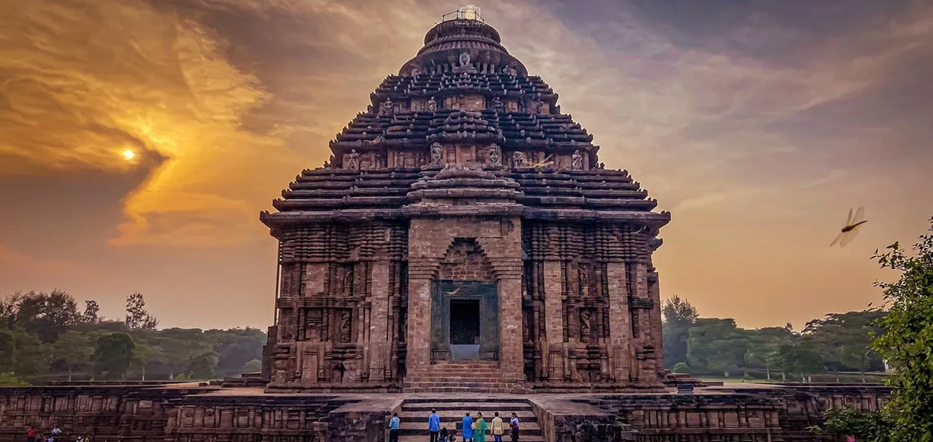 places to visit in puri konark