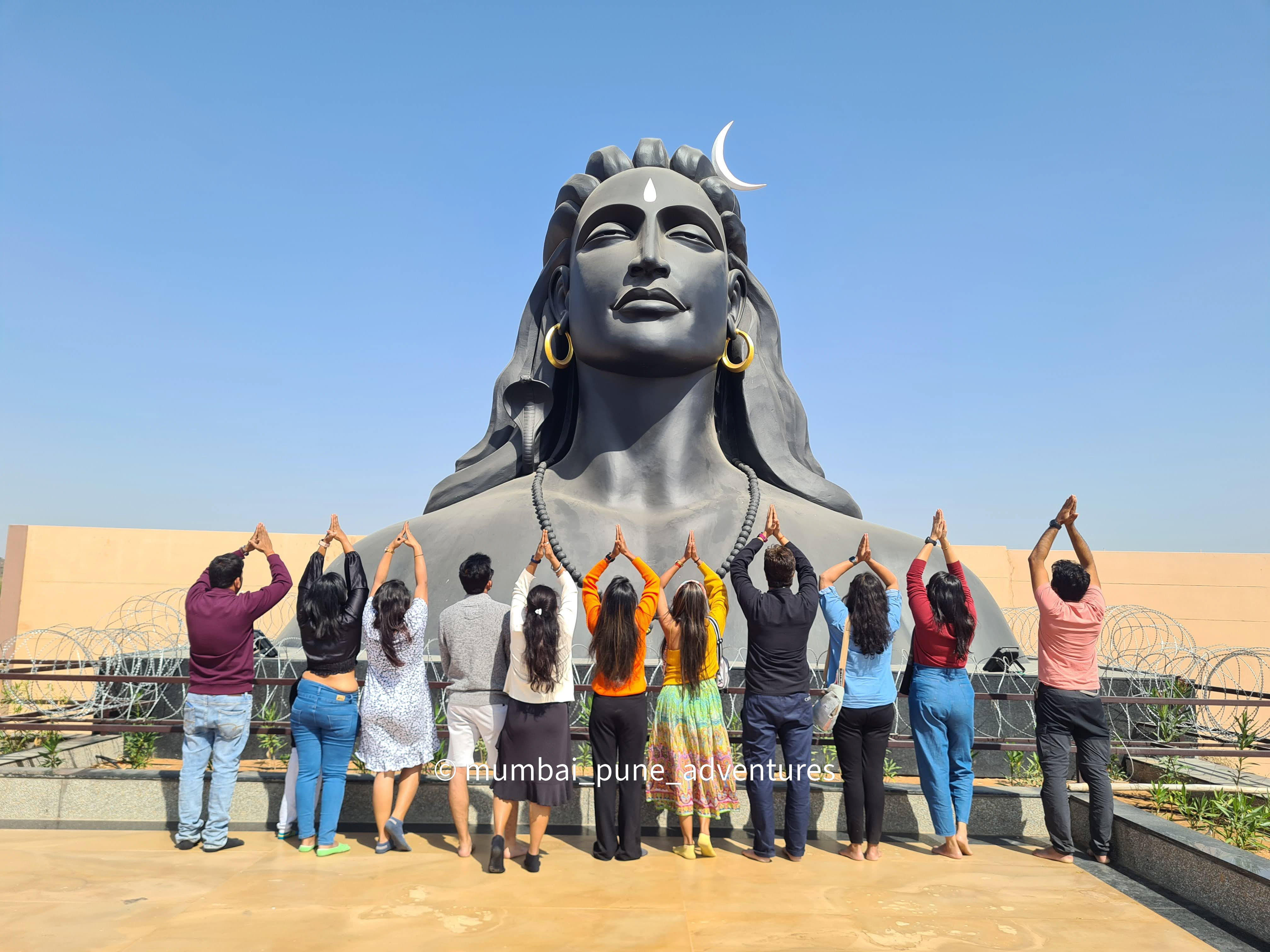 Rann of Kutch tour packages from Mumbai and Pune is one of the best Tourist destination. November to February is best time to visit Rann of Kutch Festival.